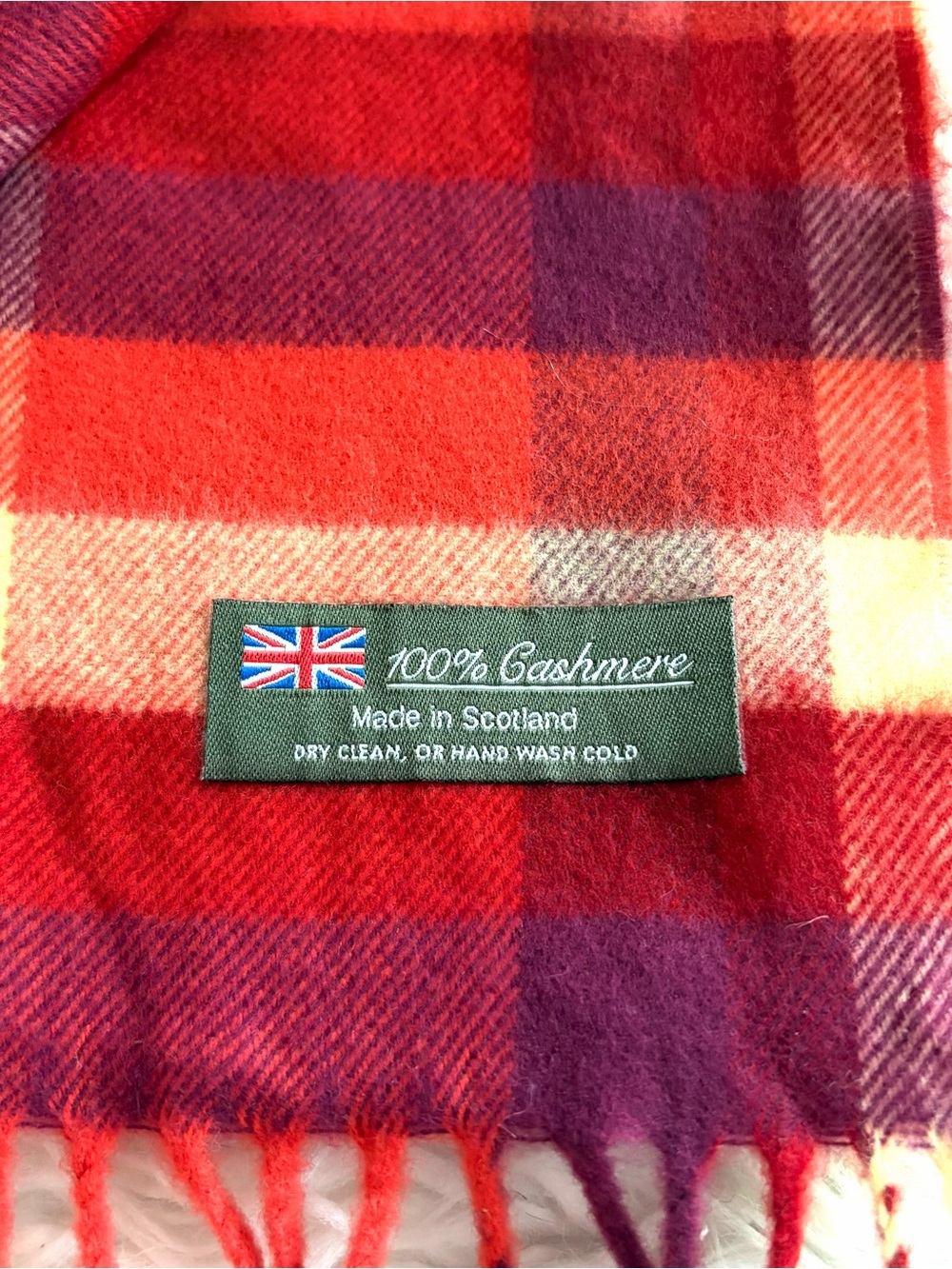 NWOT 100% Cashmere Scarf Made in Scotland Red Purple Plaid Fringed Tartan Unisex